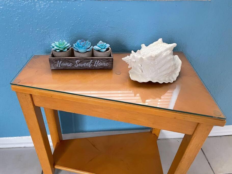 Entire Home By Siesta Key/Closed To Downtown Сарасота Екстериор снимка