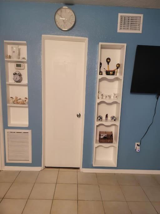 Entire Home By Siesta Key/Closed To Downtown Сарасота Екстериор снимка