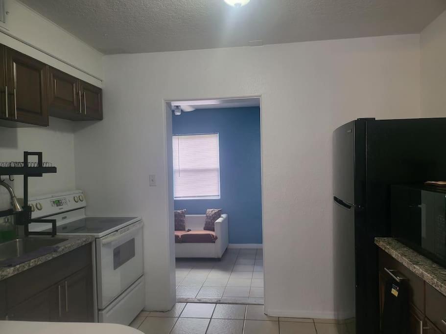 Entire Home By Siesta Key/Closed To Downtown Сарасота Екстериор снимка