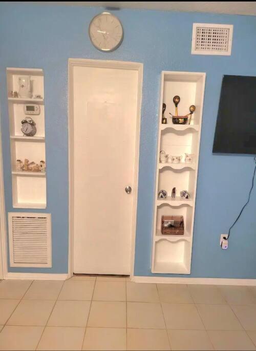 Entire Home By Siesta Key/Closed To Downtown Сарасота Екстериор снимка